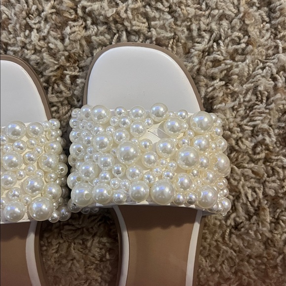 Pearl Embellished White Slide Sandals - Picture 3 of 5